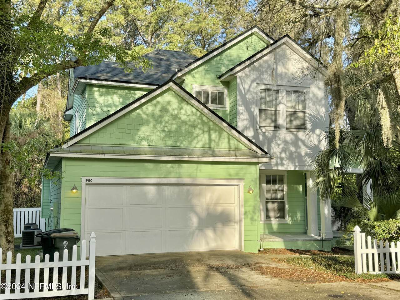 900 Paradise Lane - Photo 1