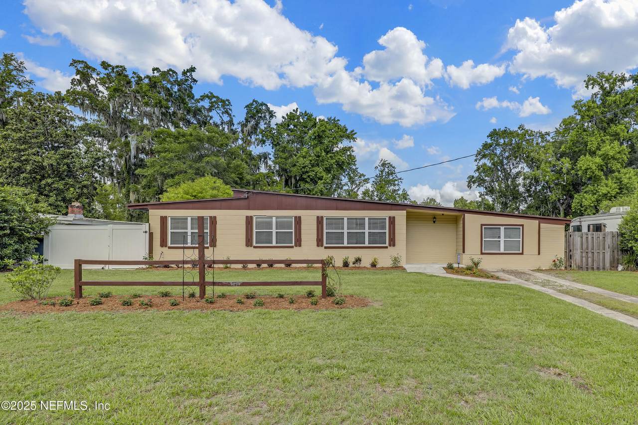 10524 Rutgers Road - Photo 1