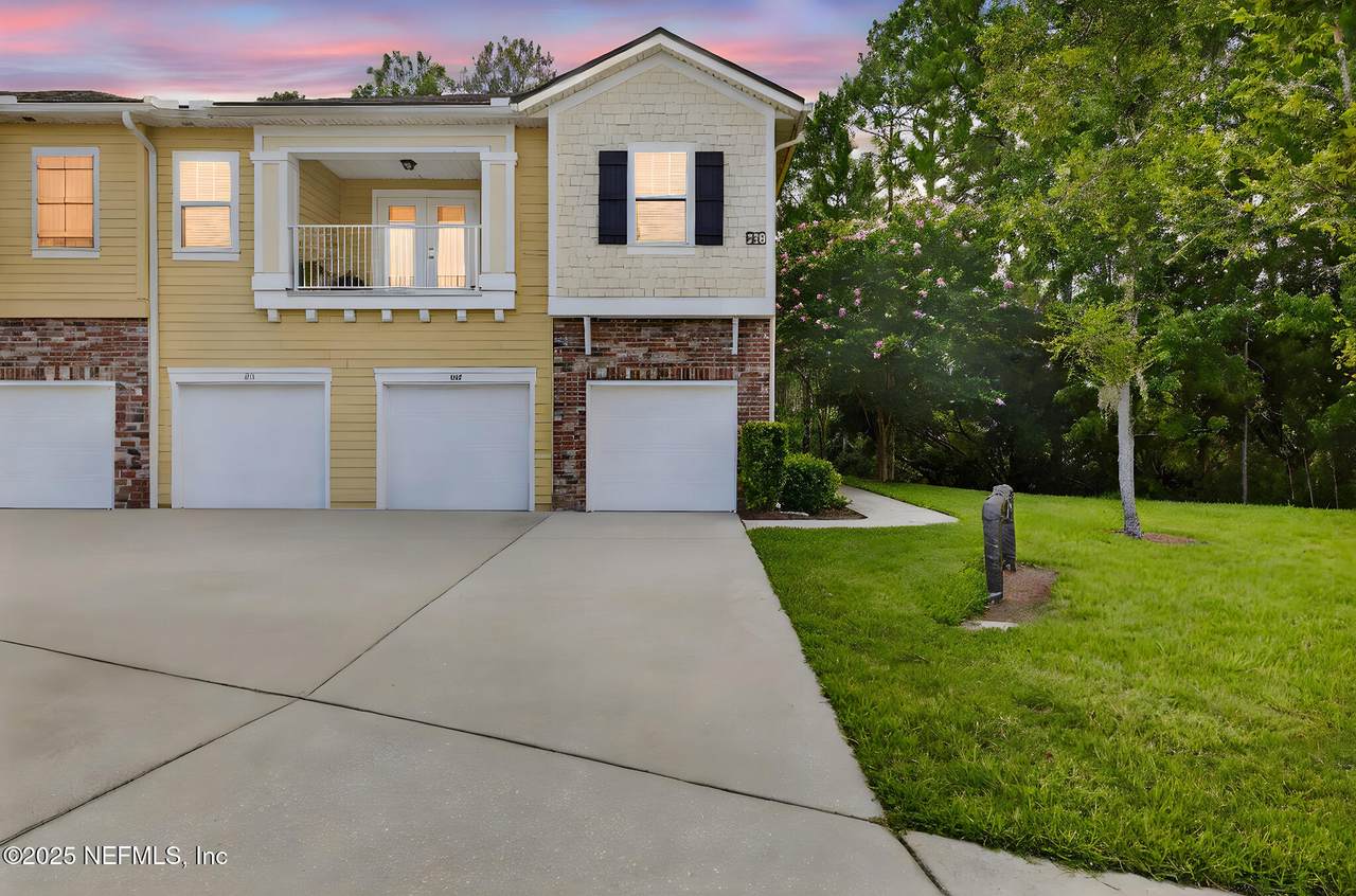 218 Larkin Place - Photo 1