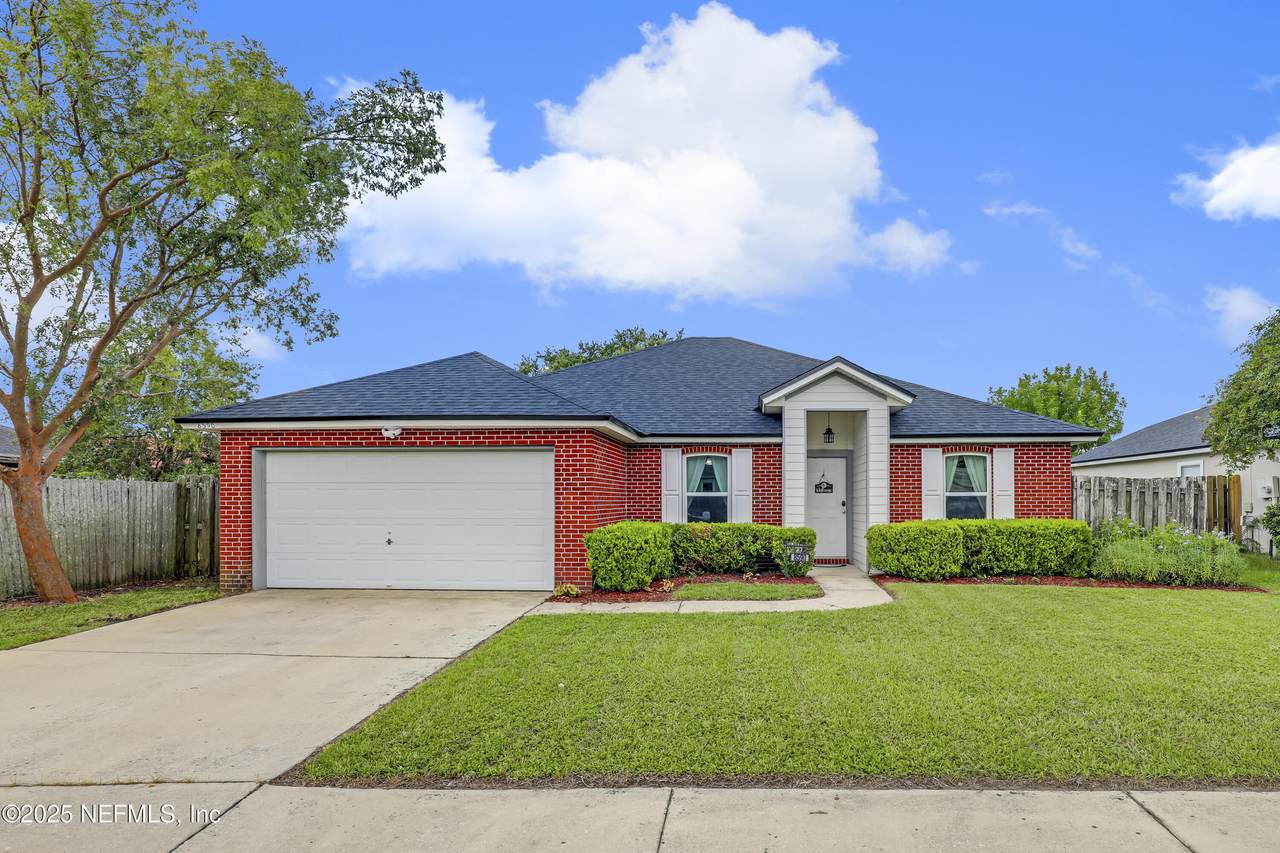 8590 Star Leaf Road - Photo 1
