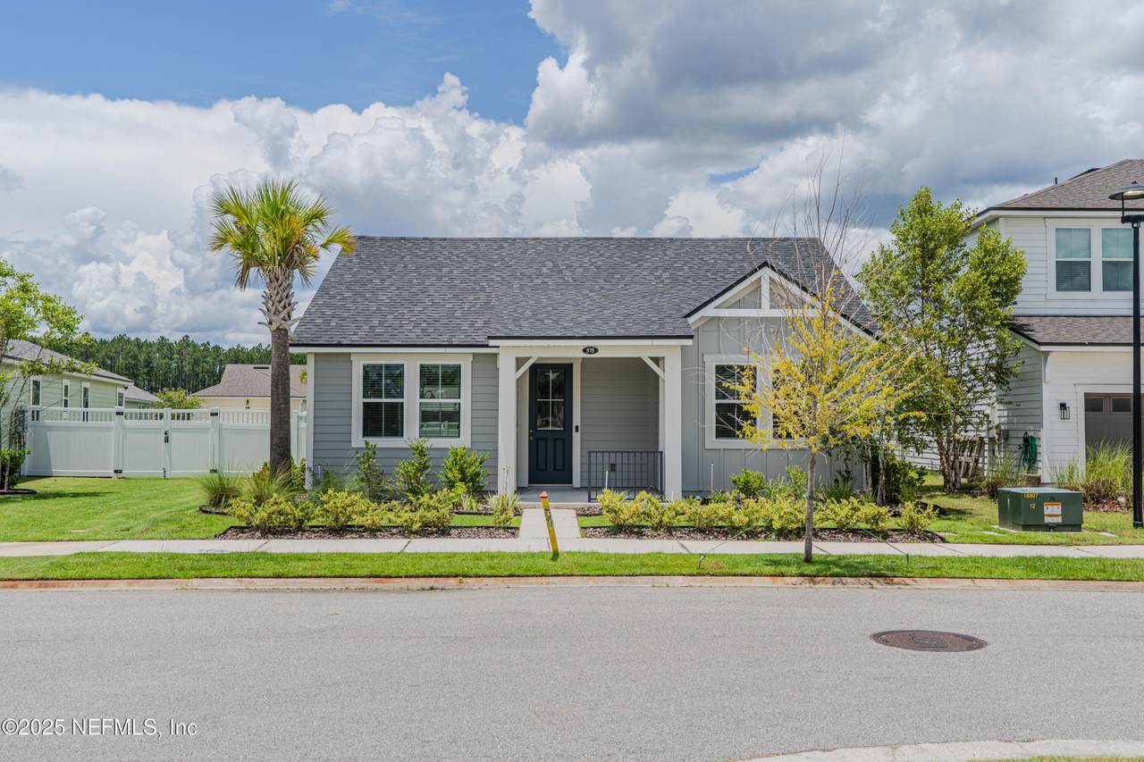 575 Buttonwood Loop - Photo 1