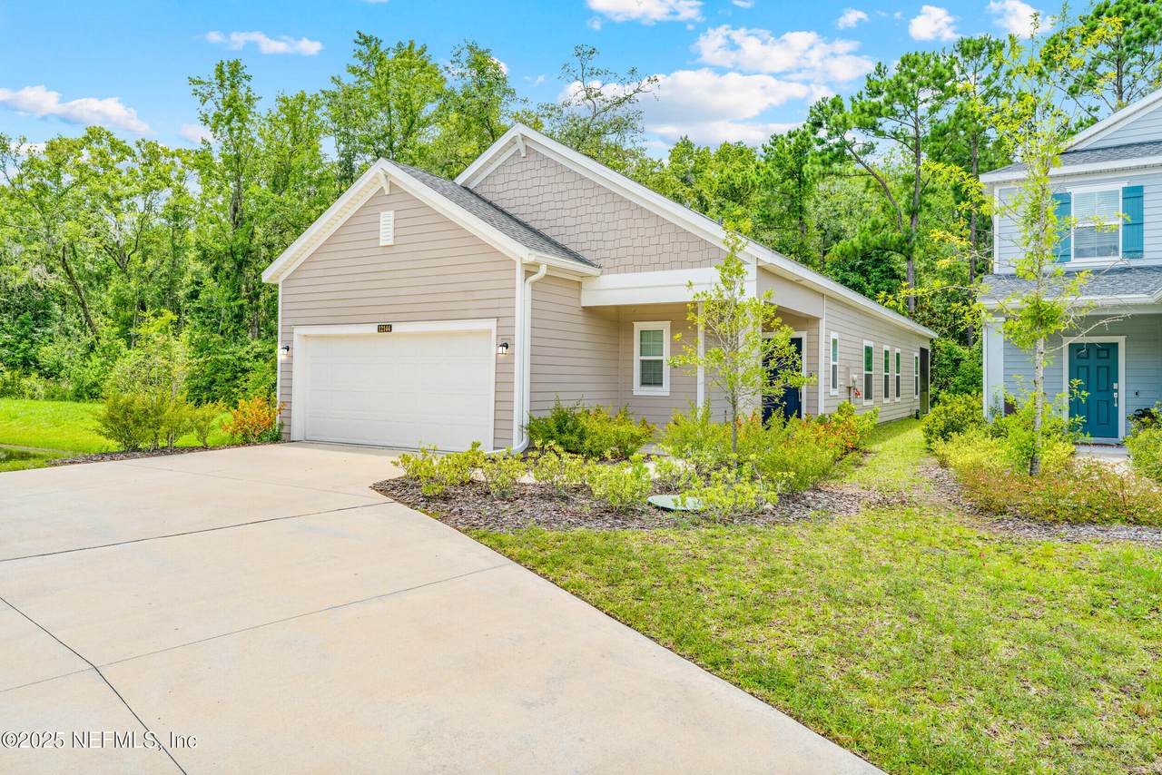 12144 Blockhouse Crk Court - Photo 1