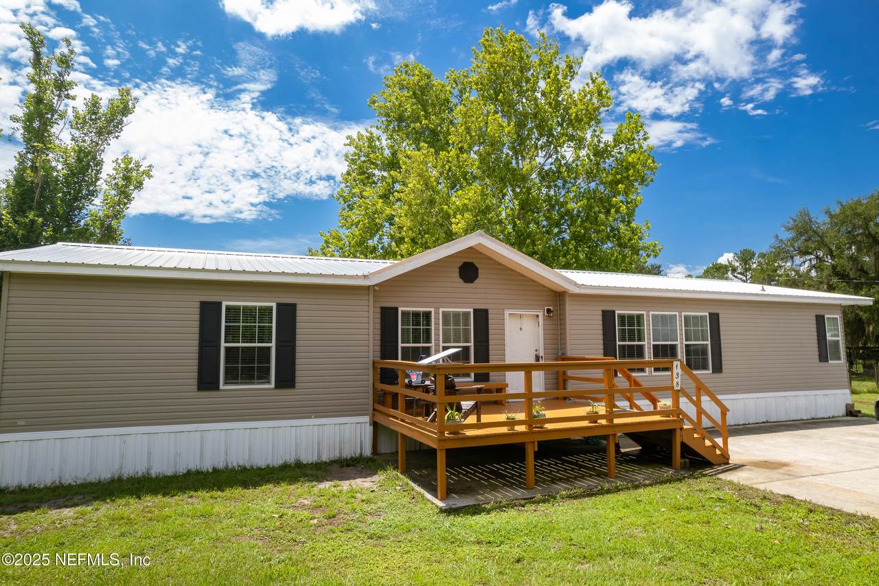 138 El Prado Court - Photo 1