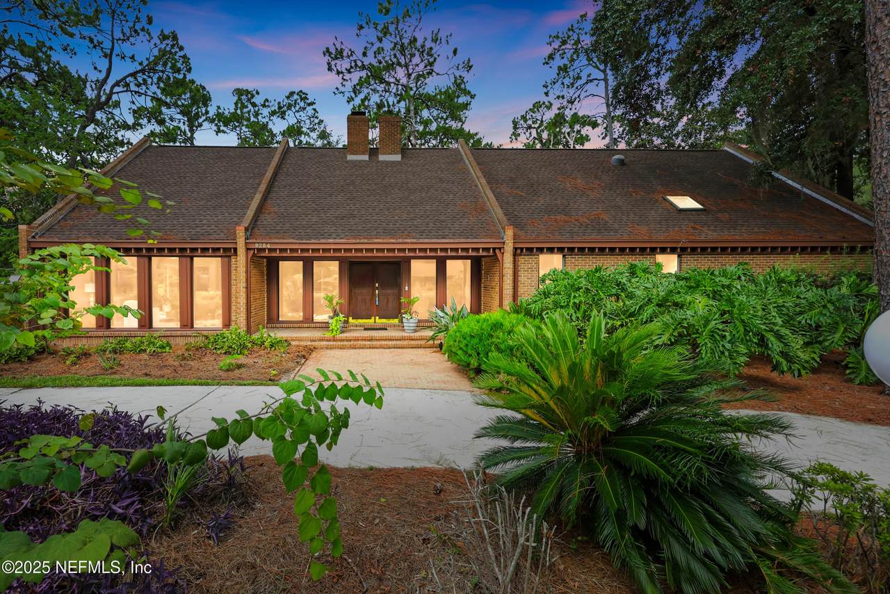 9254 Beauclerc Circle - Photo 1