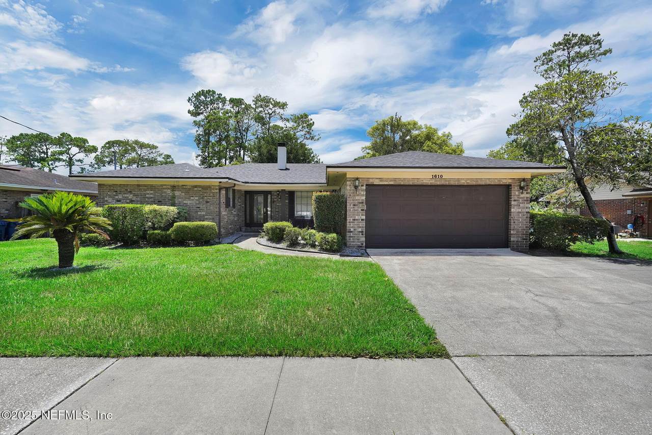 1610 Derringer Road - Photo 1