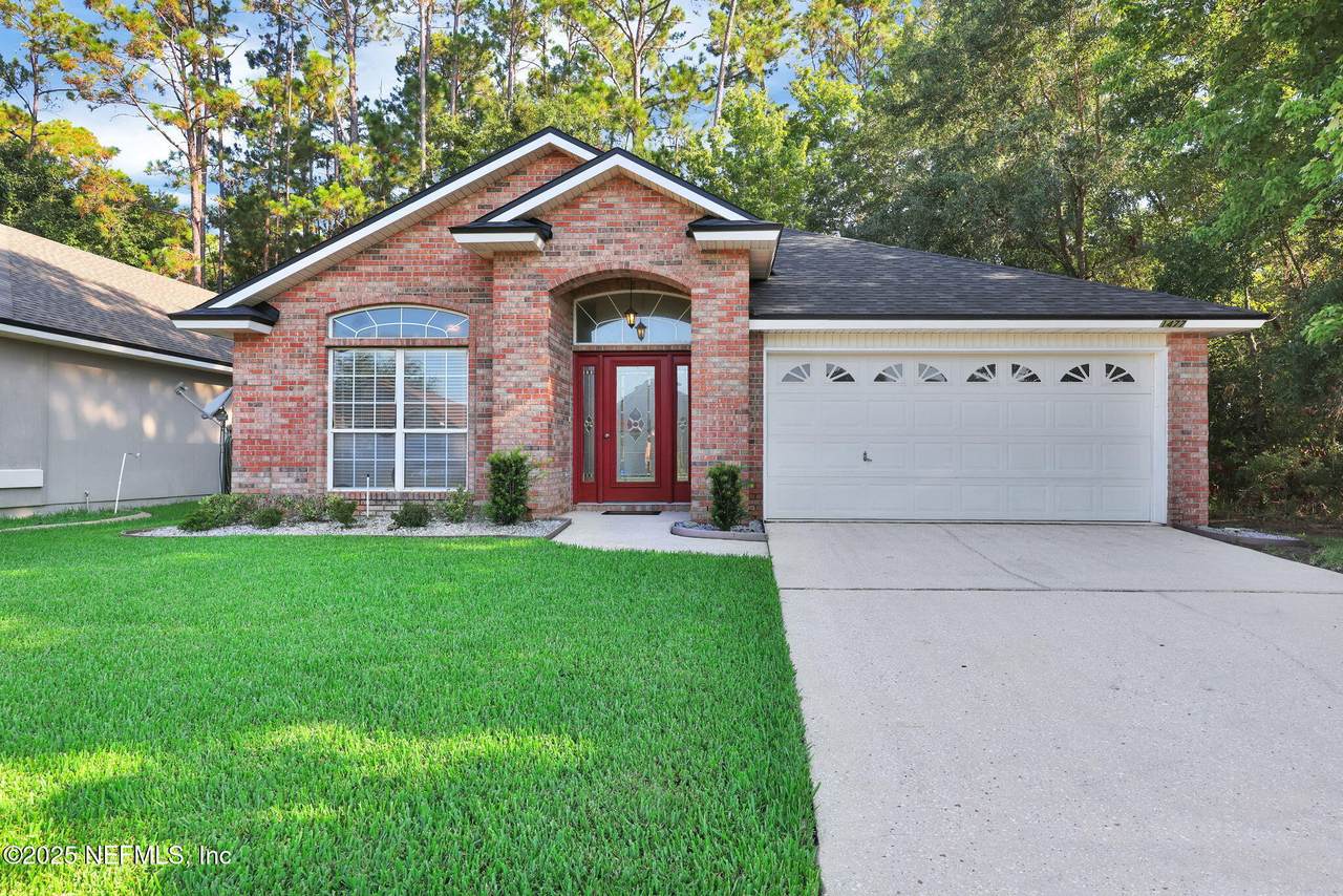 1477 Greenway Place - Photo 1