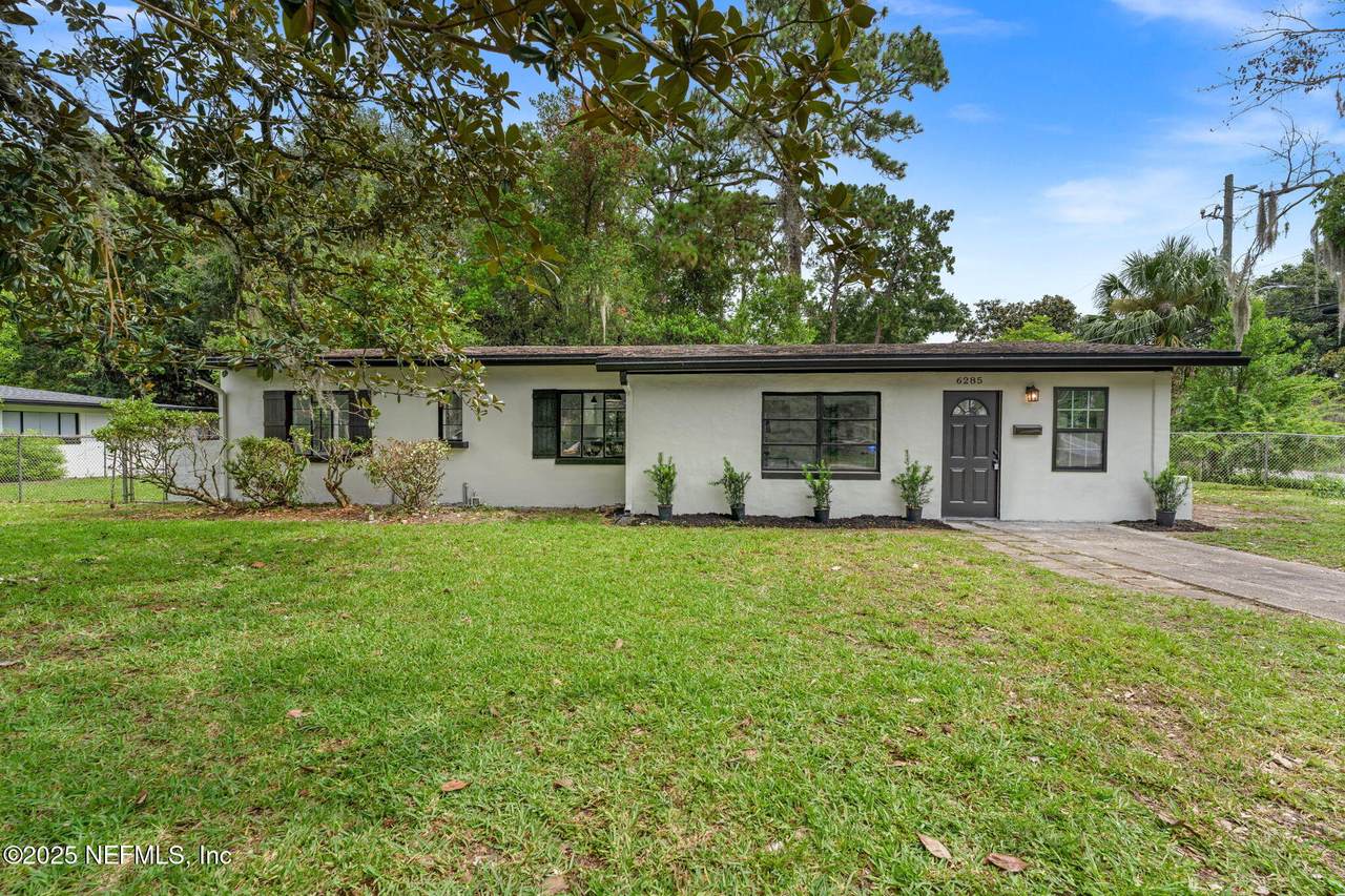 6285 Spring Forest Circle - Photo 1