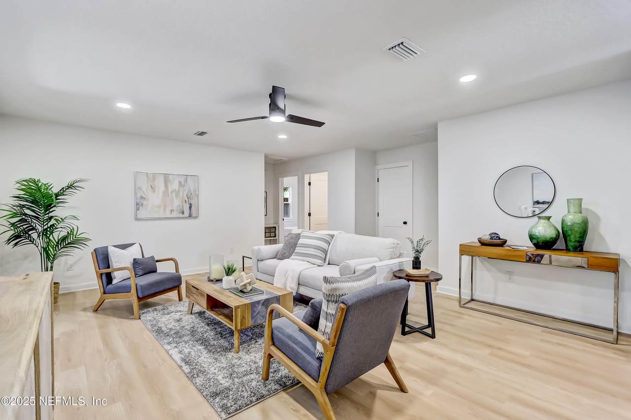 2033 Knotty Pine Court - Photo 1