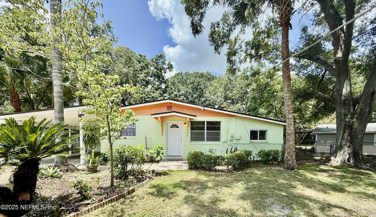 6715 Cotton Tail Lane - Photo 1