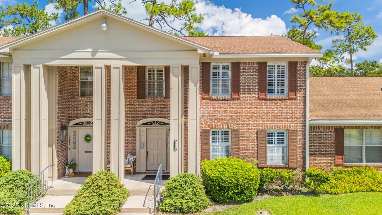 9252 San Jose Boulevard - Photo 1