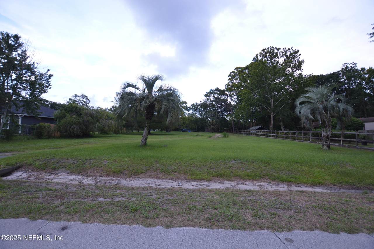 4401 Lambing Road - Photo 1