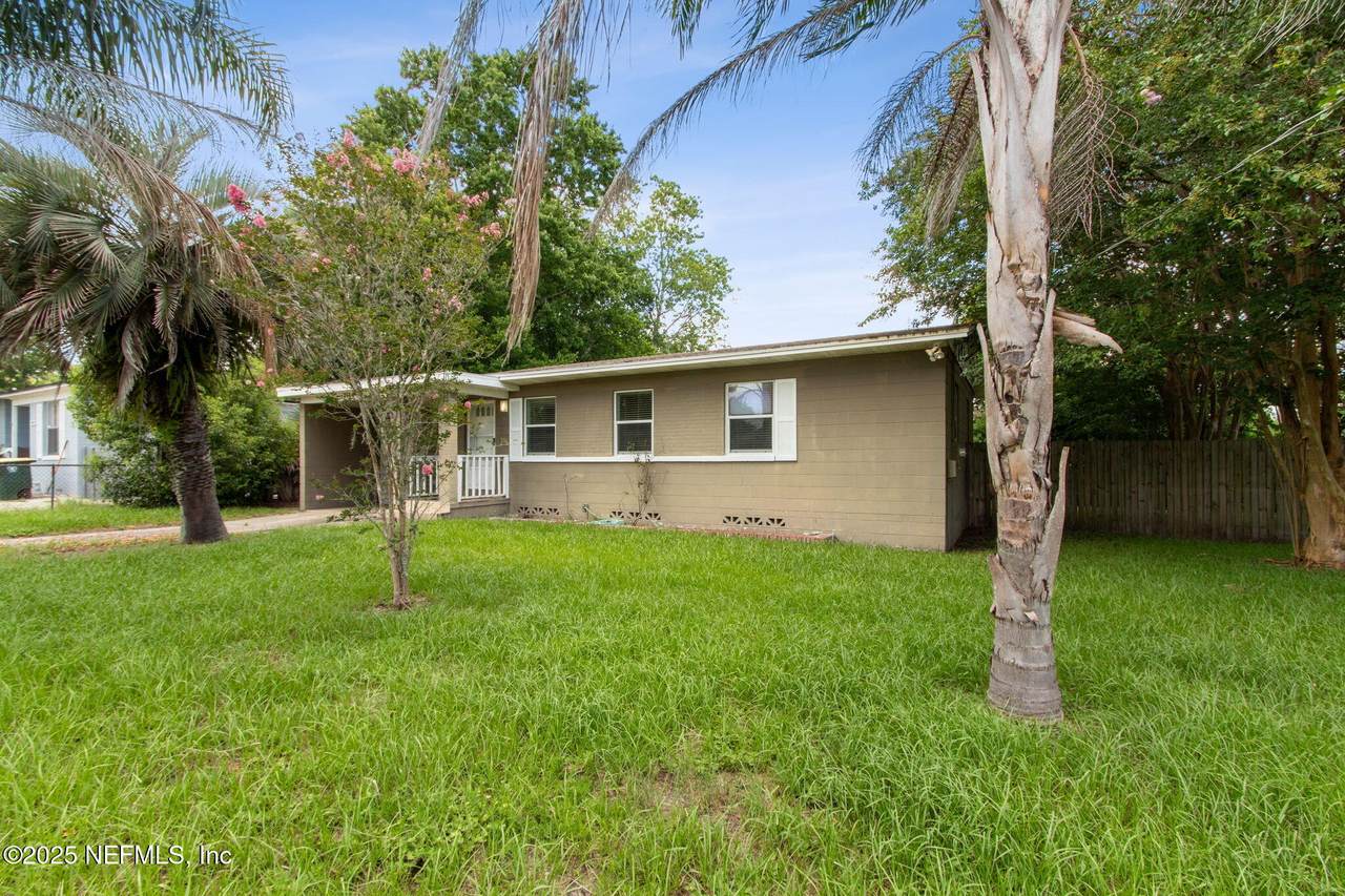 10435 Stone Road - Photo 1