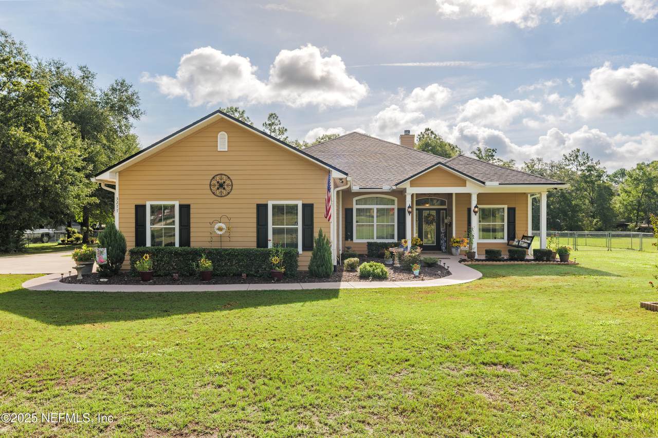 3277 Blanding Boulevard - Photo 1