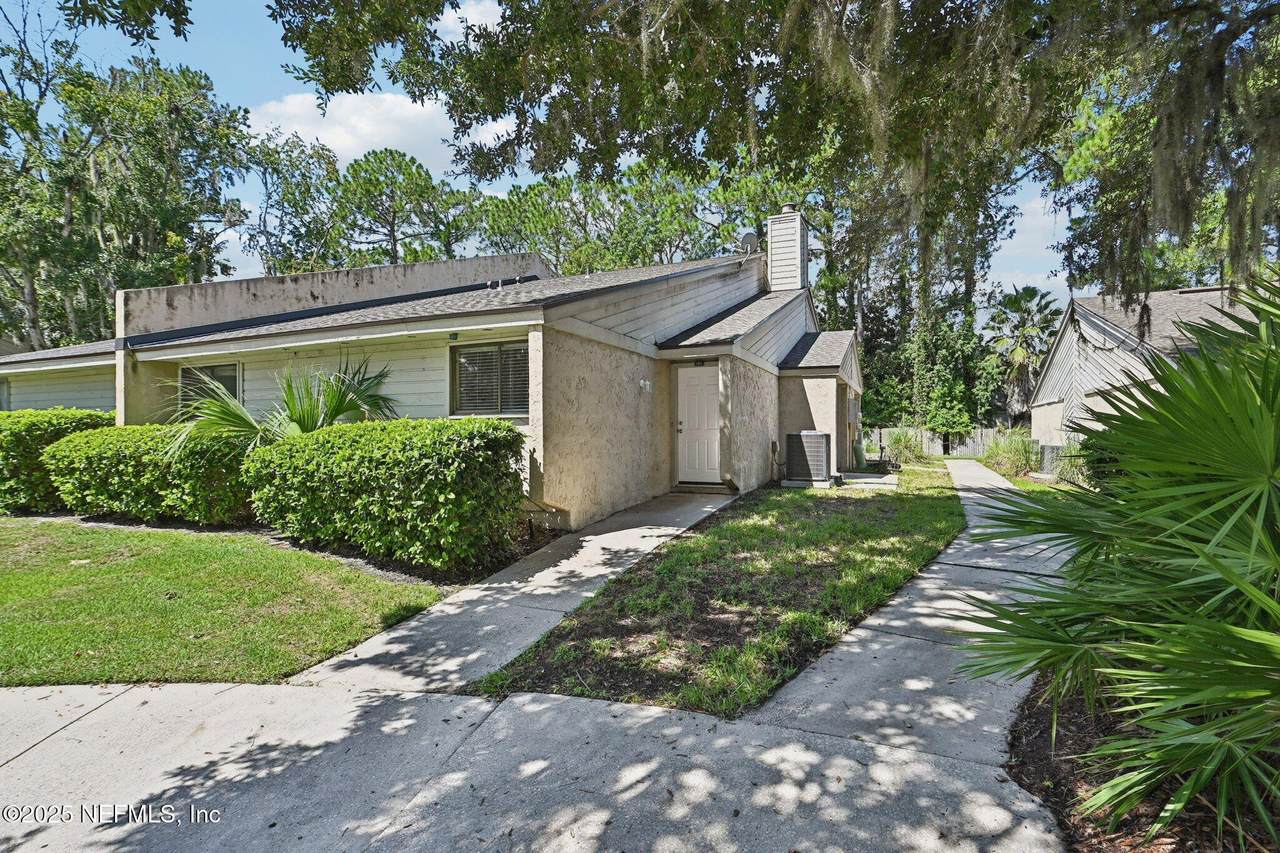 3801 Crown Point Road - Photo 1