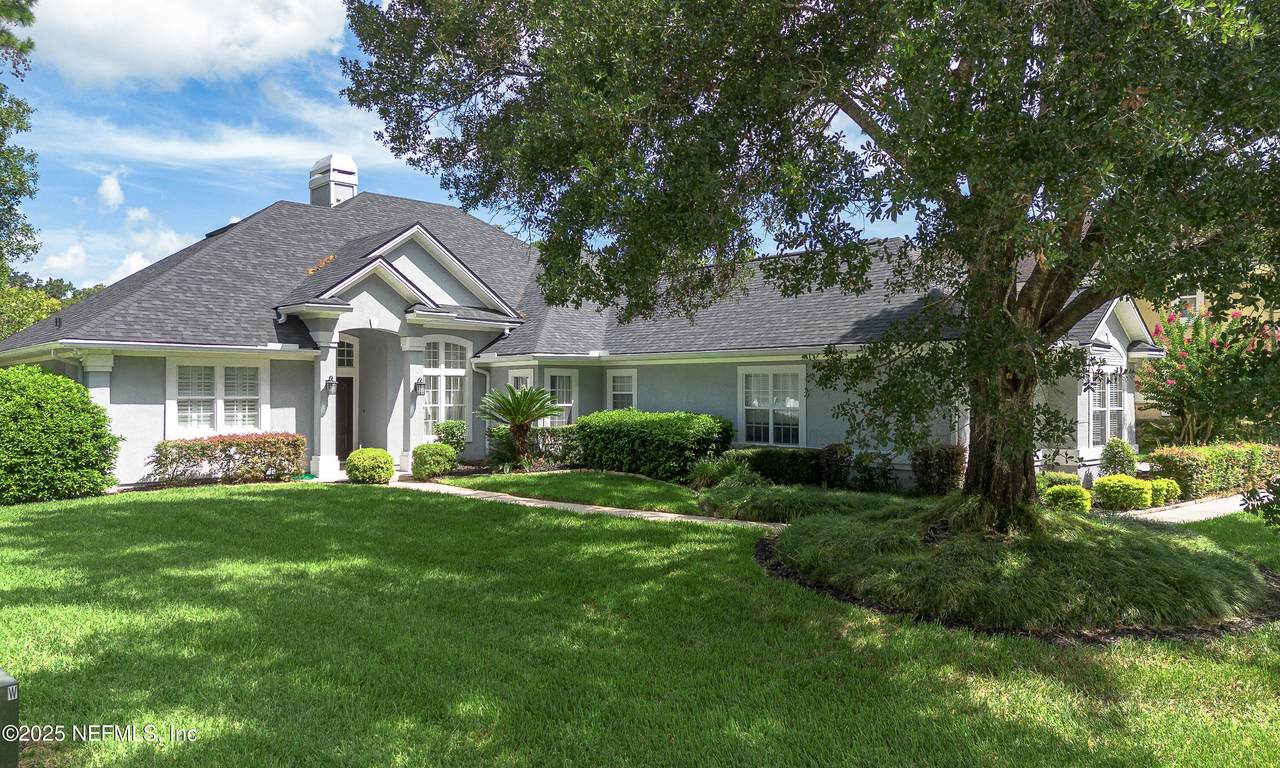 2600 Ashford Court - Photo 1