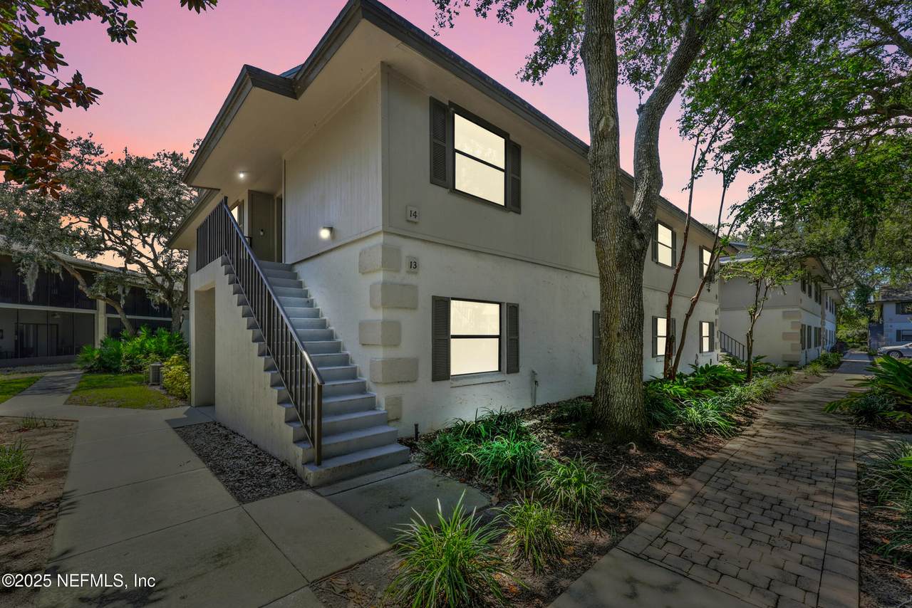 14 Navarra Court - Photo 1