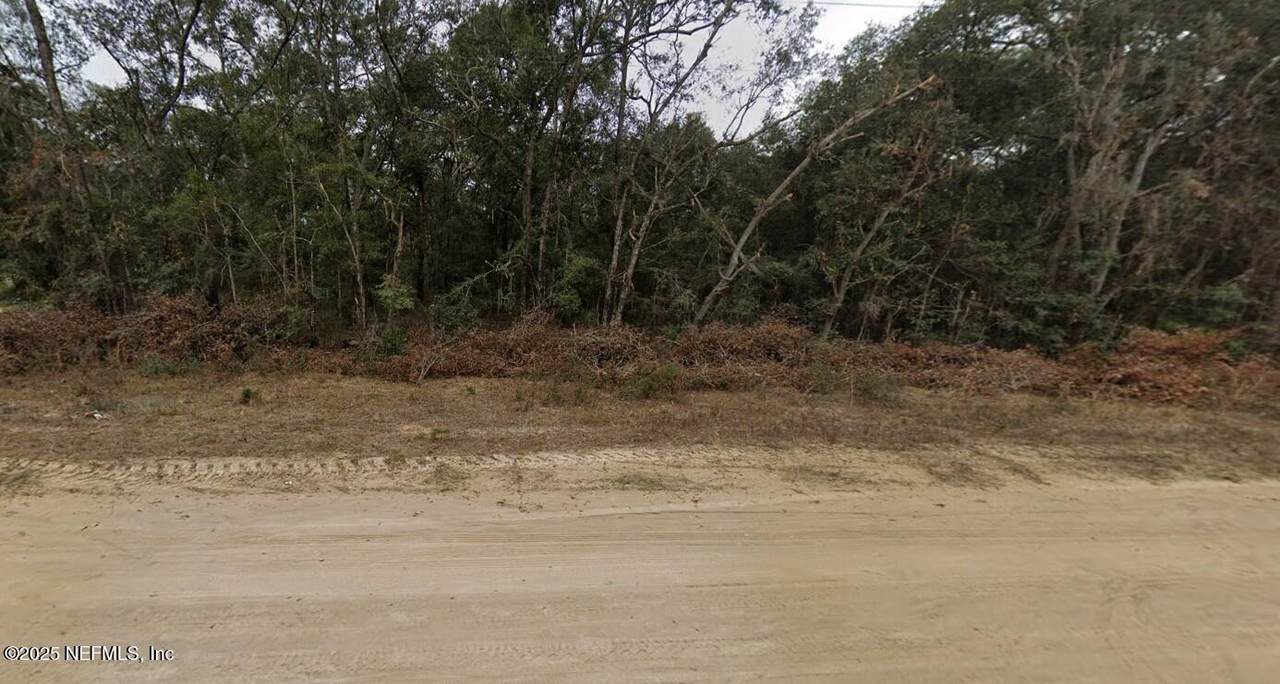 713 Brett Avenue - Photo 1