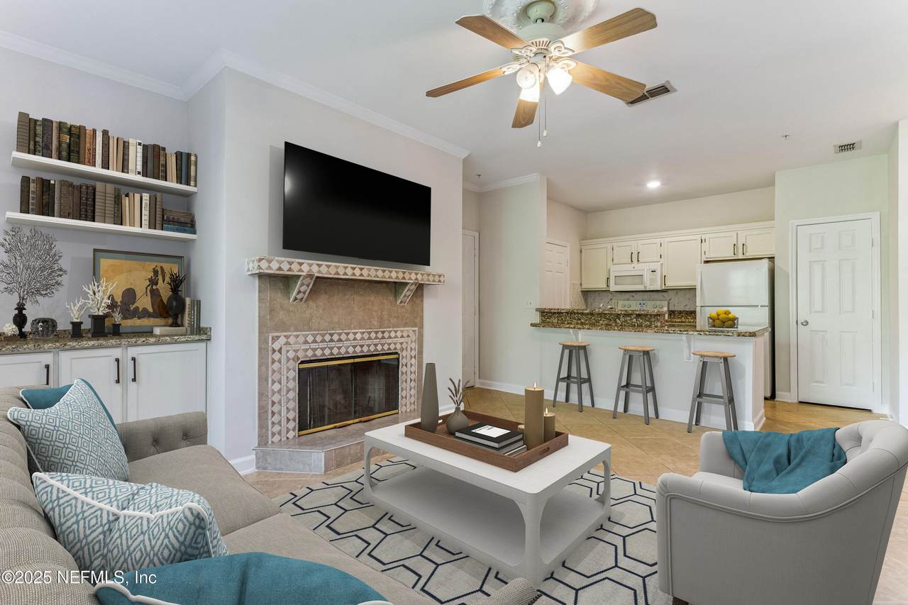 160 Veracruz Drive - Photo 1