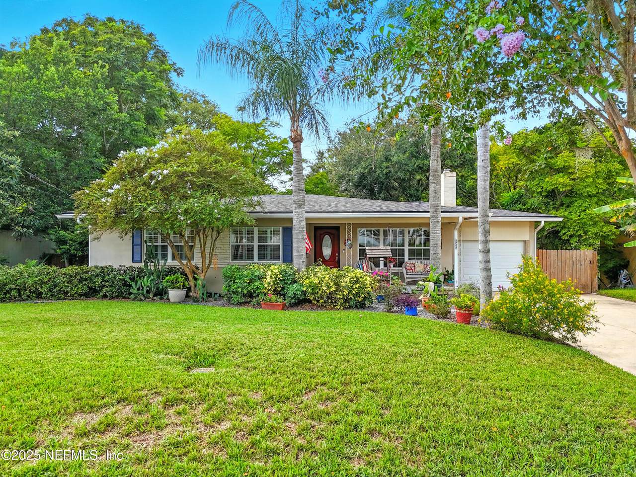 5252 Rollins Avenue - Photo 1