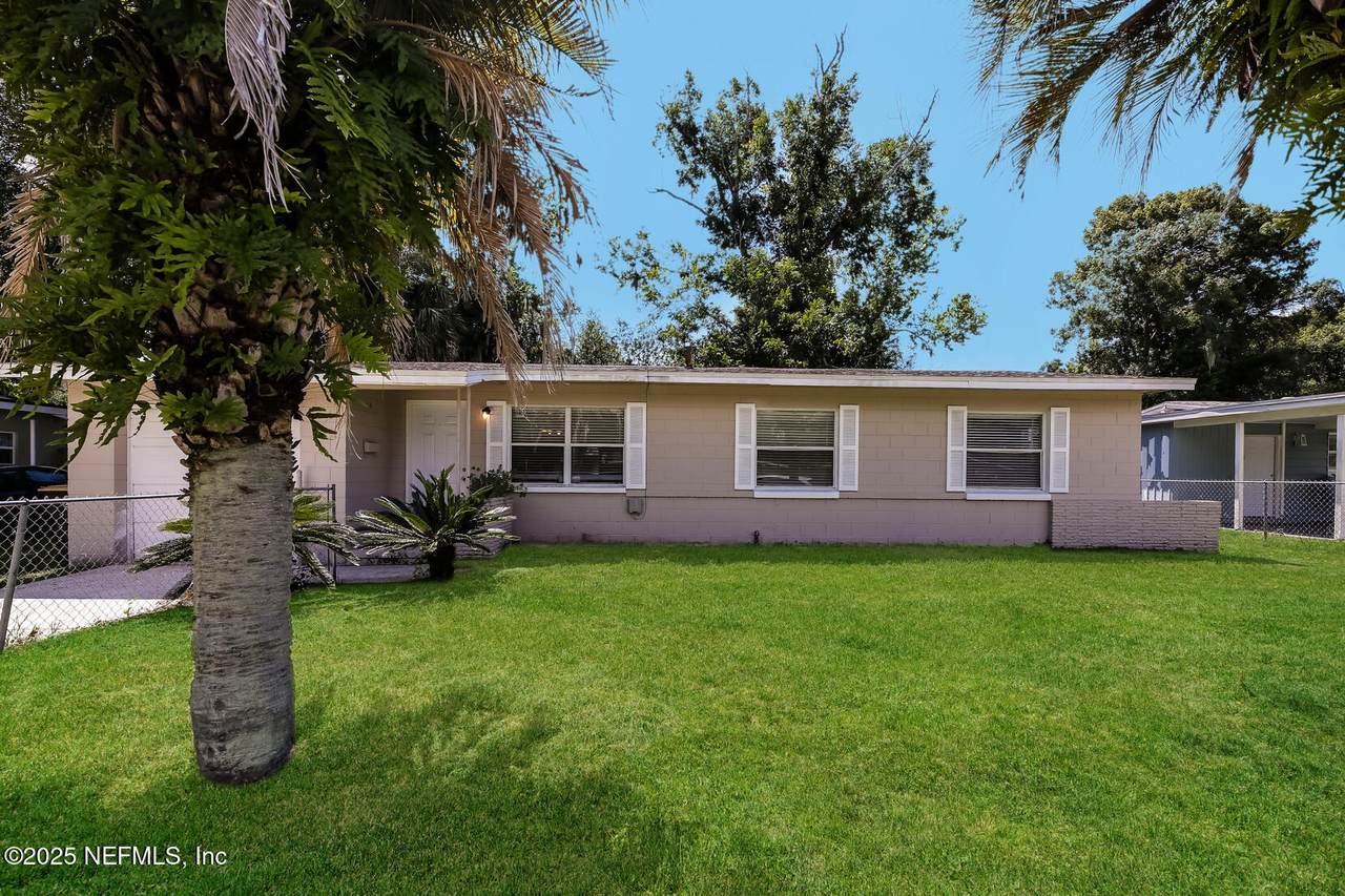 7532 Centauri Road - Photo 1