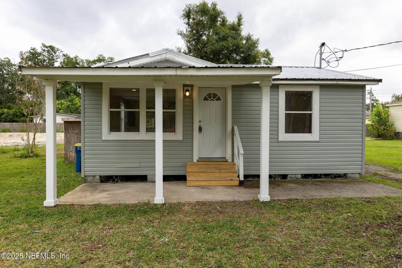 12619 Desoto Street - Photo 1