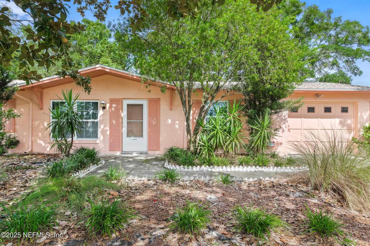 992 Dorado Drive - Photo 1