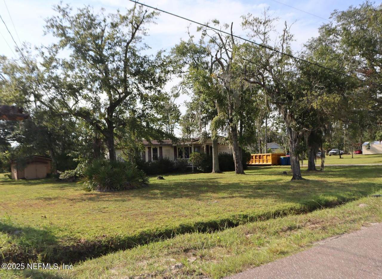 10004 Allene Road - Photo 1