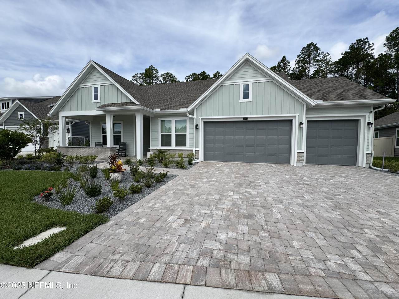 124 Trafford Court - Photo 1