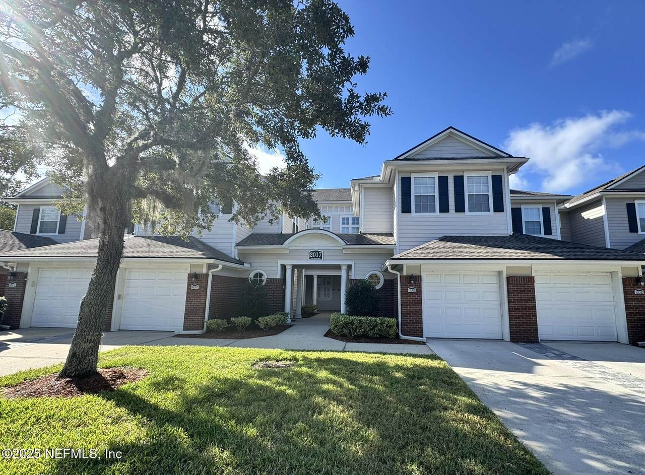 2017 Pond Ridge Court - Photo 1