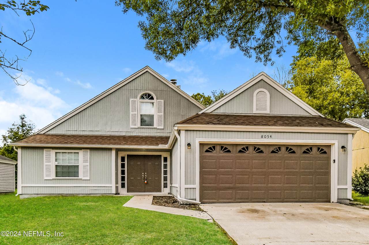 8054 Loch Lomond Lane - Photo 1