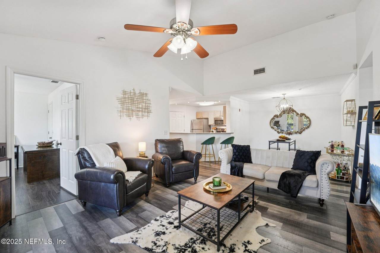 7800 Point Meadows Drive - Photo 1