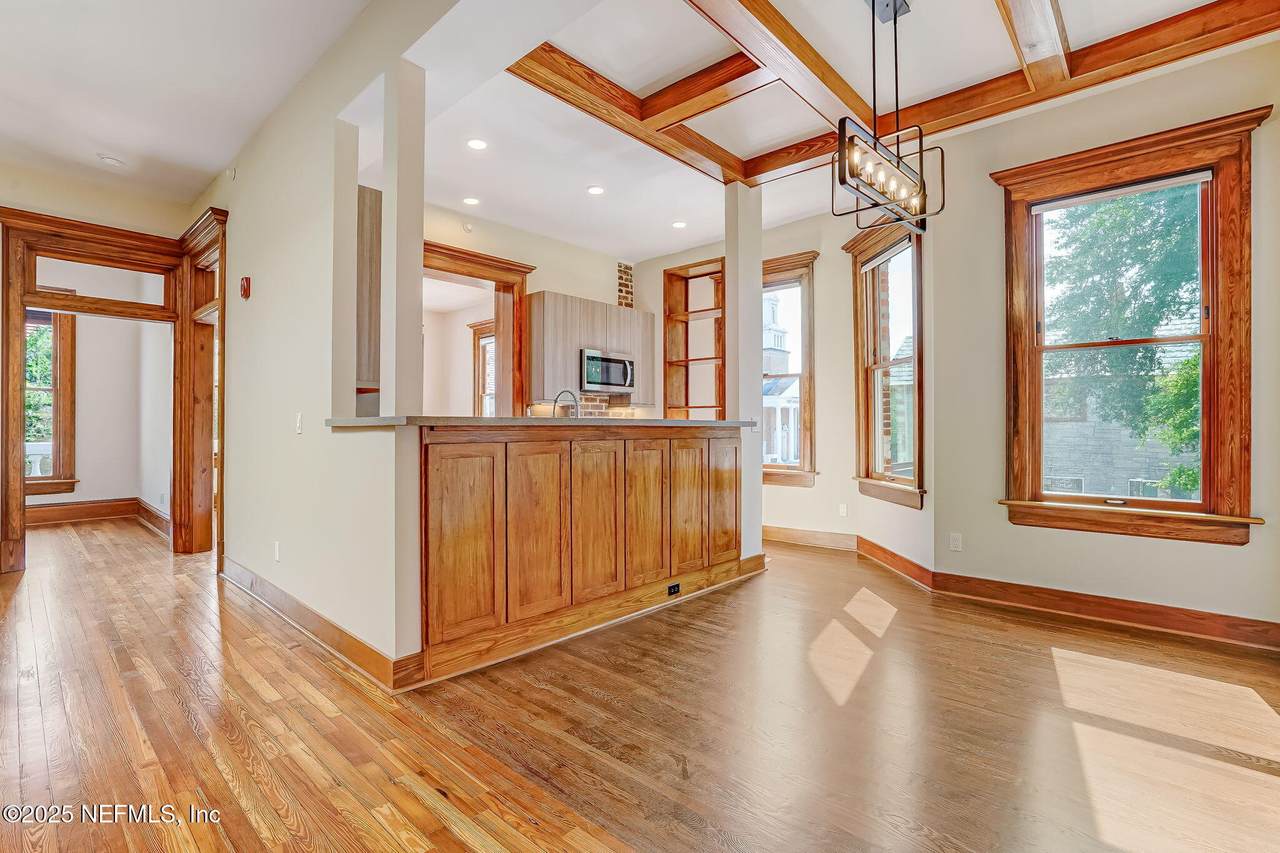 122 Duval Street - Photo 1