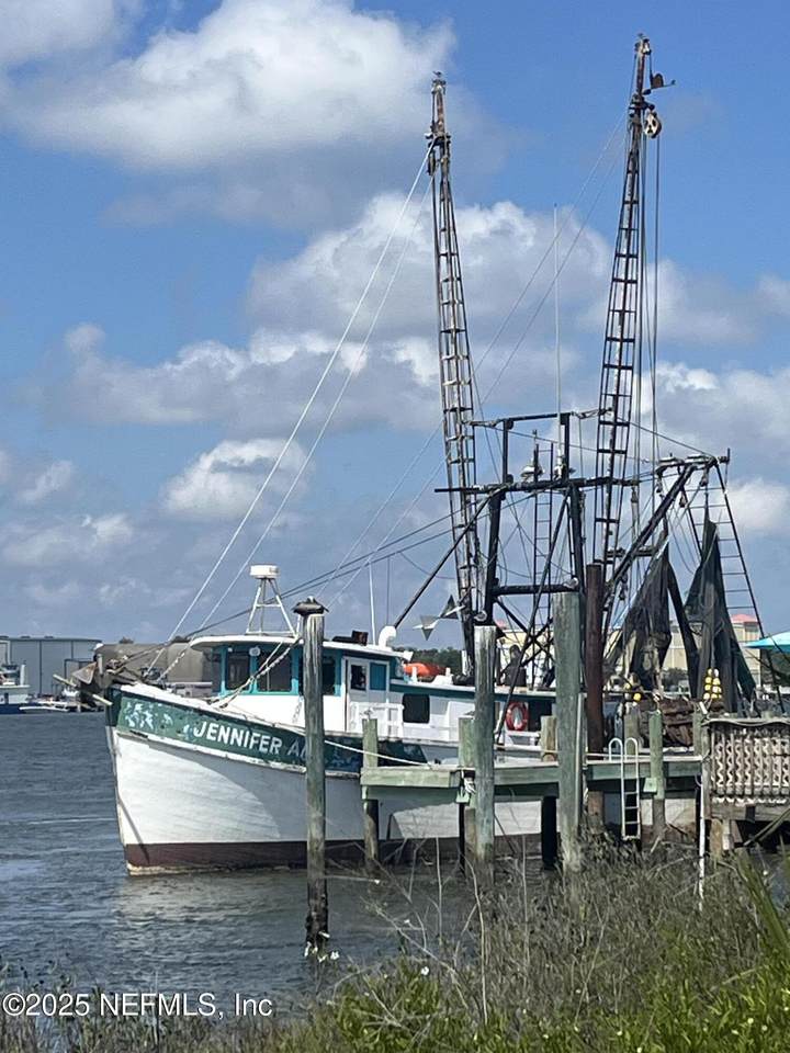 1445 Pearl Street - Photo 1