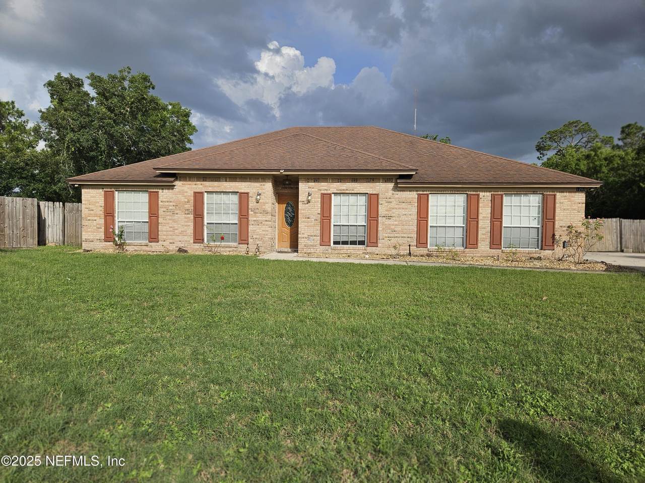 1203 Stern Way - Photo 1