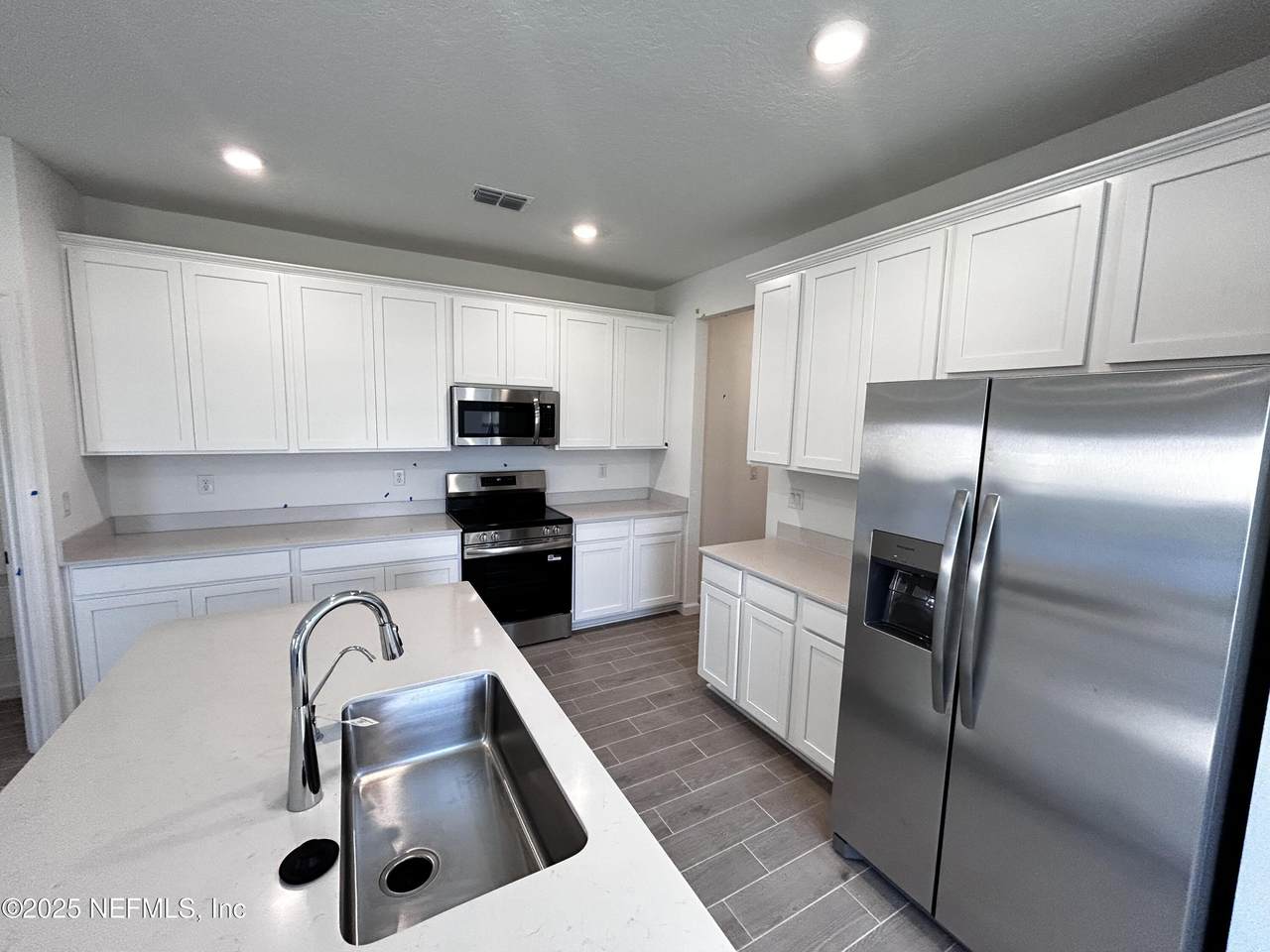 6226 Mare Avenue - Photo 1