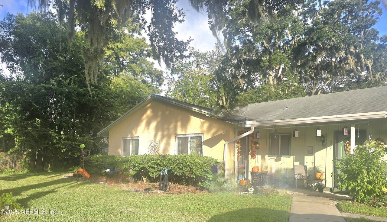 1259 The Grove Road - Photo 1