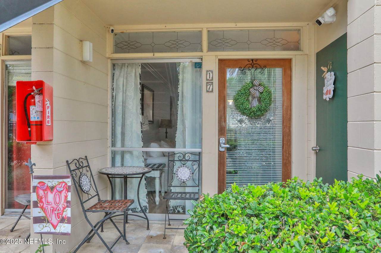 2043 Dunsford Terrace - Photo 1