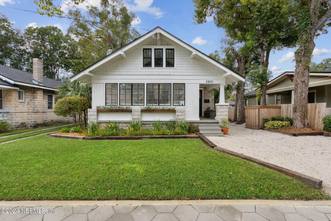 2801 Park Street - Photo 1