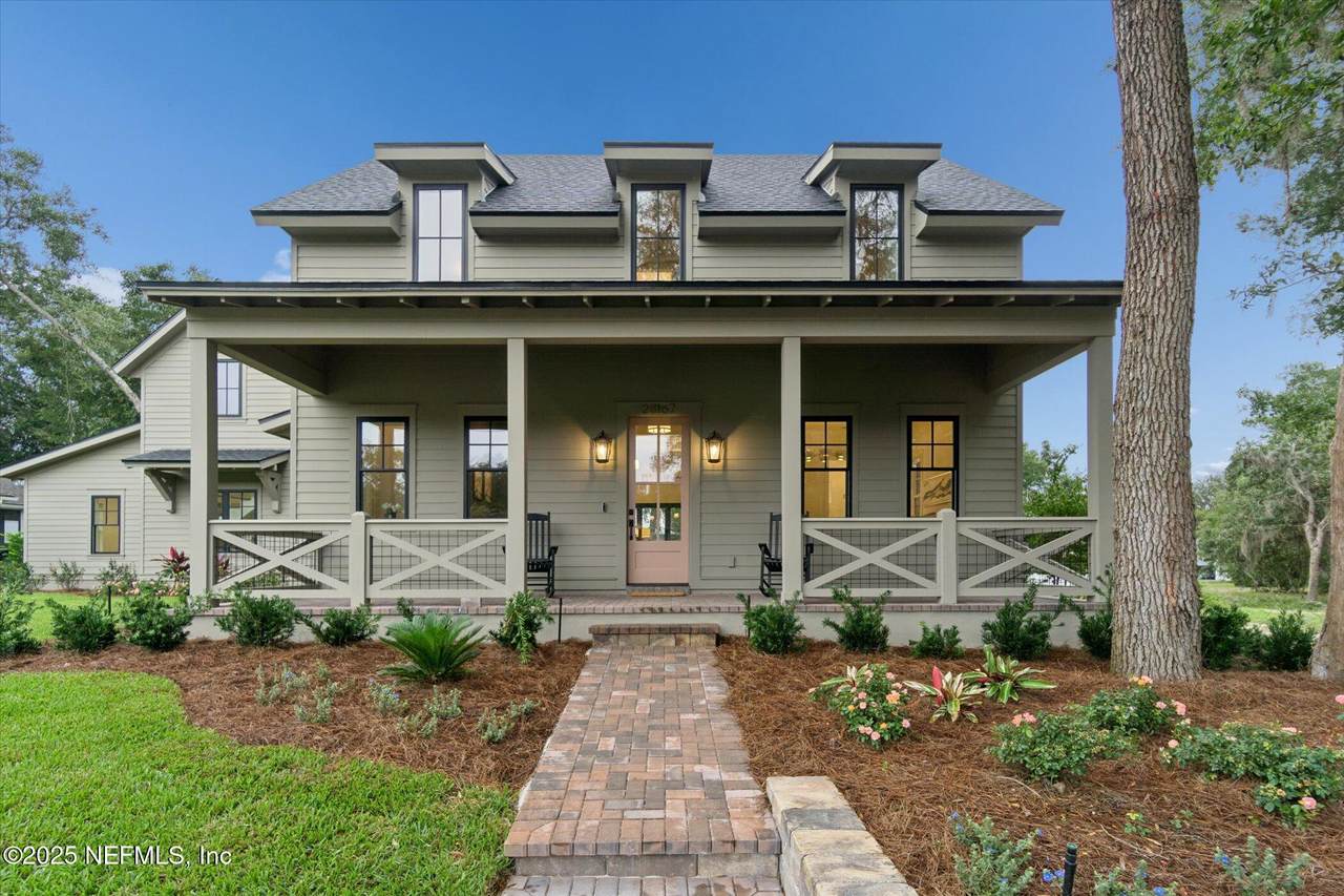 28167 Grandview Manor - Photo 1