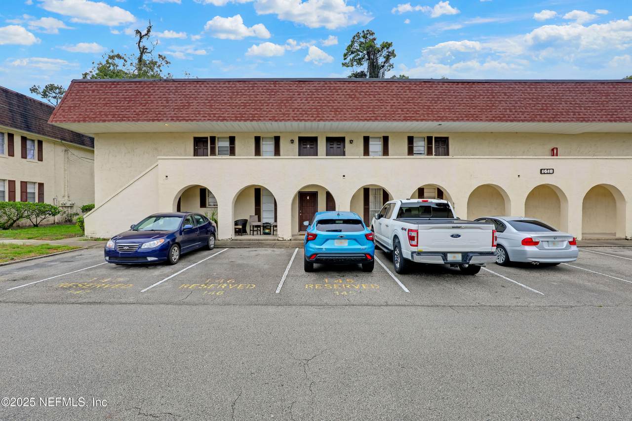 1618 El Camino Road - Photo 1