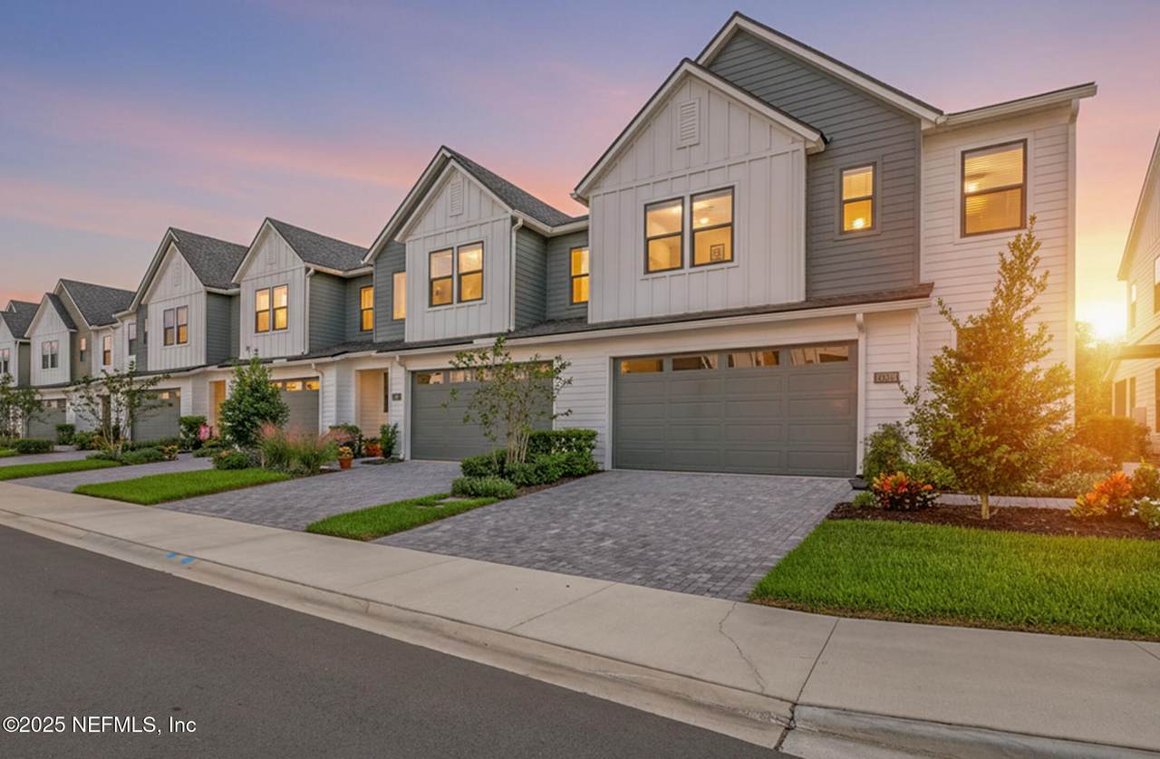 11420 Newtonian Boulevard - Photo 1