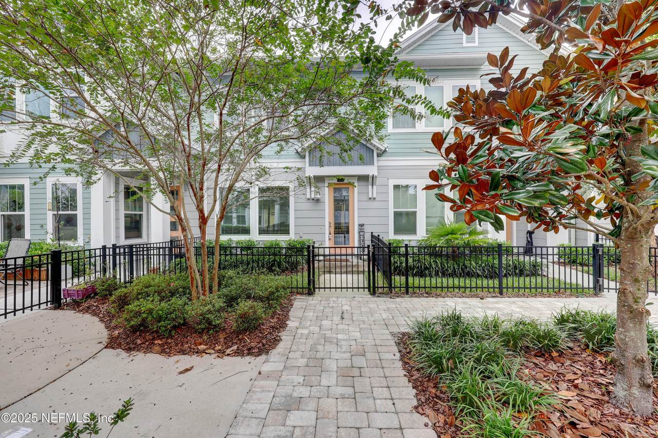 7435 Calusa Court - Photo 1