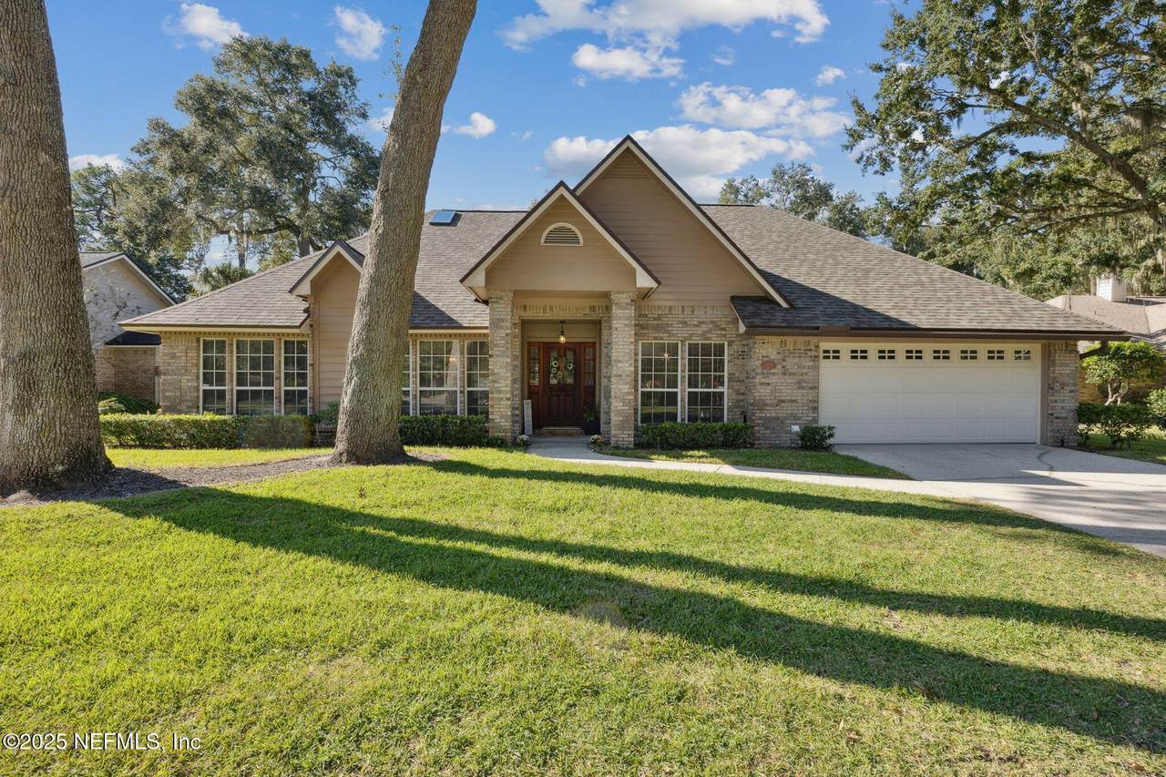 1736 Sternwheel Drive - Photo 1