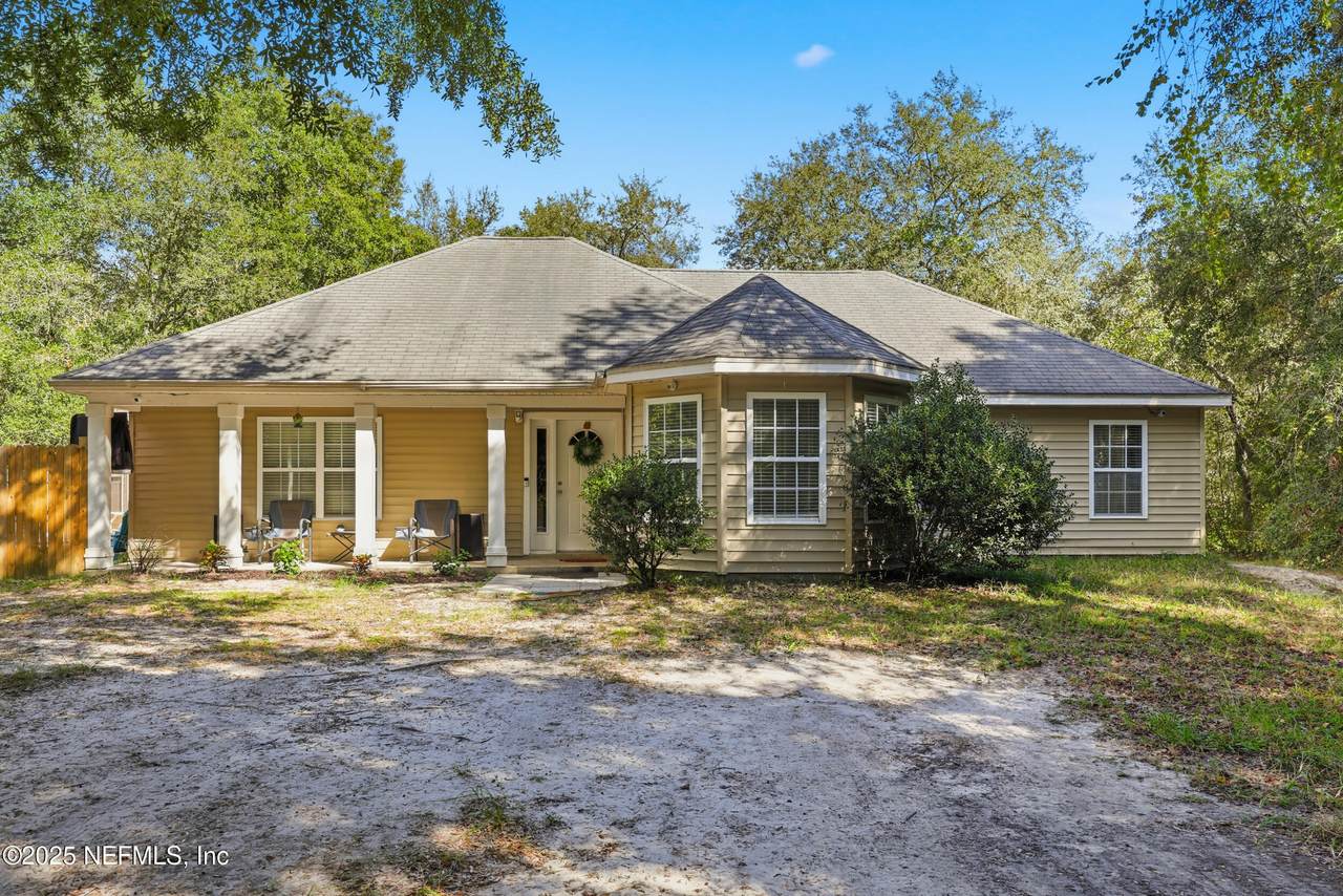 978 County Road 21 - Photo 1