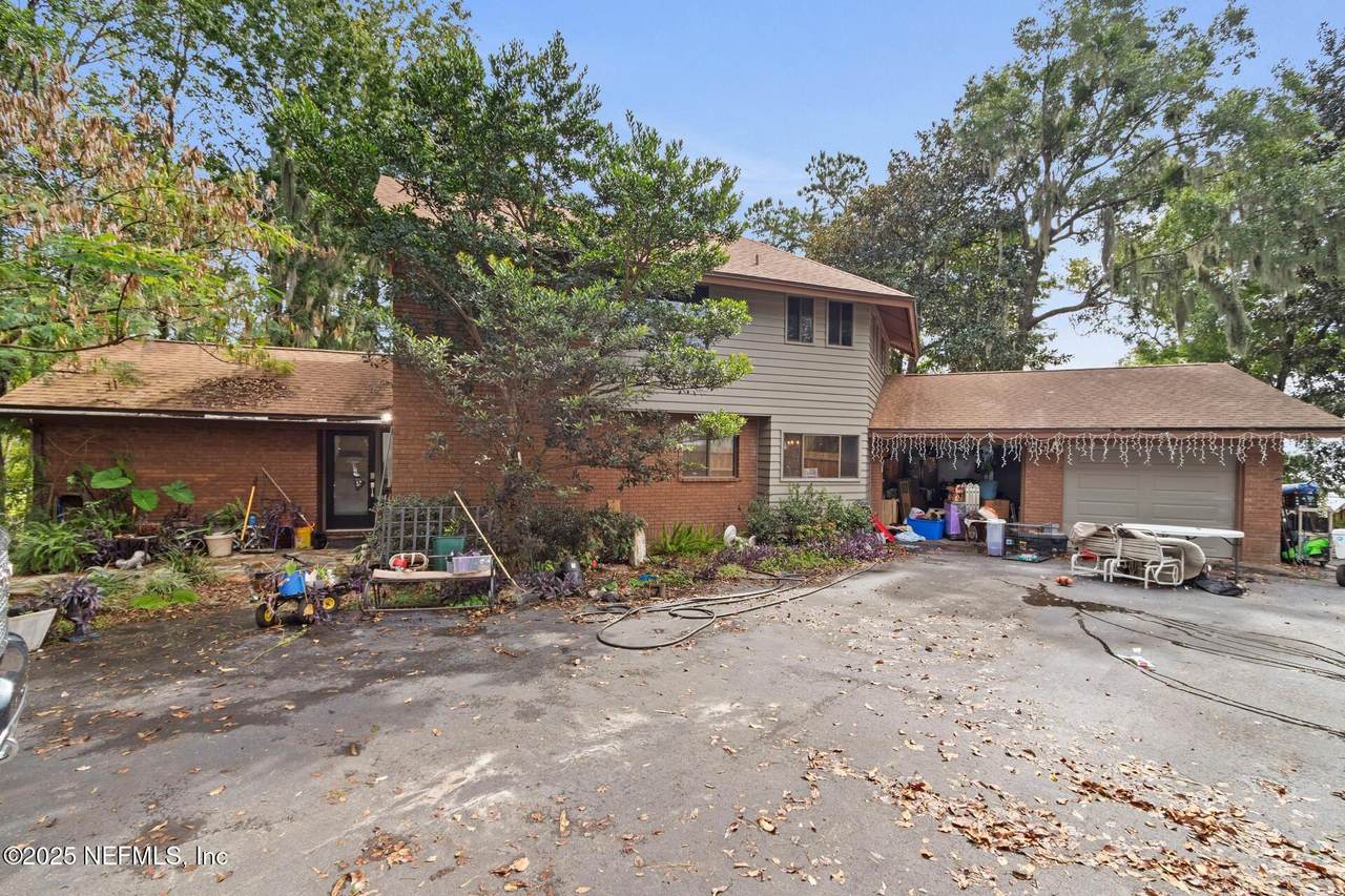 3175 Doctors Lake Drive - Photo 1