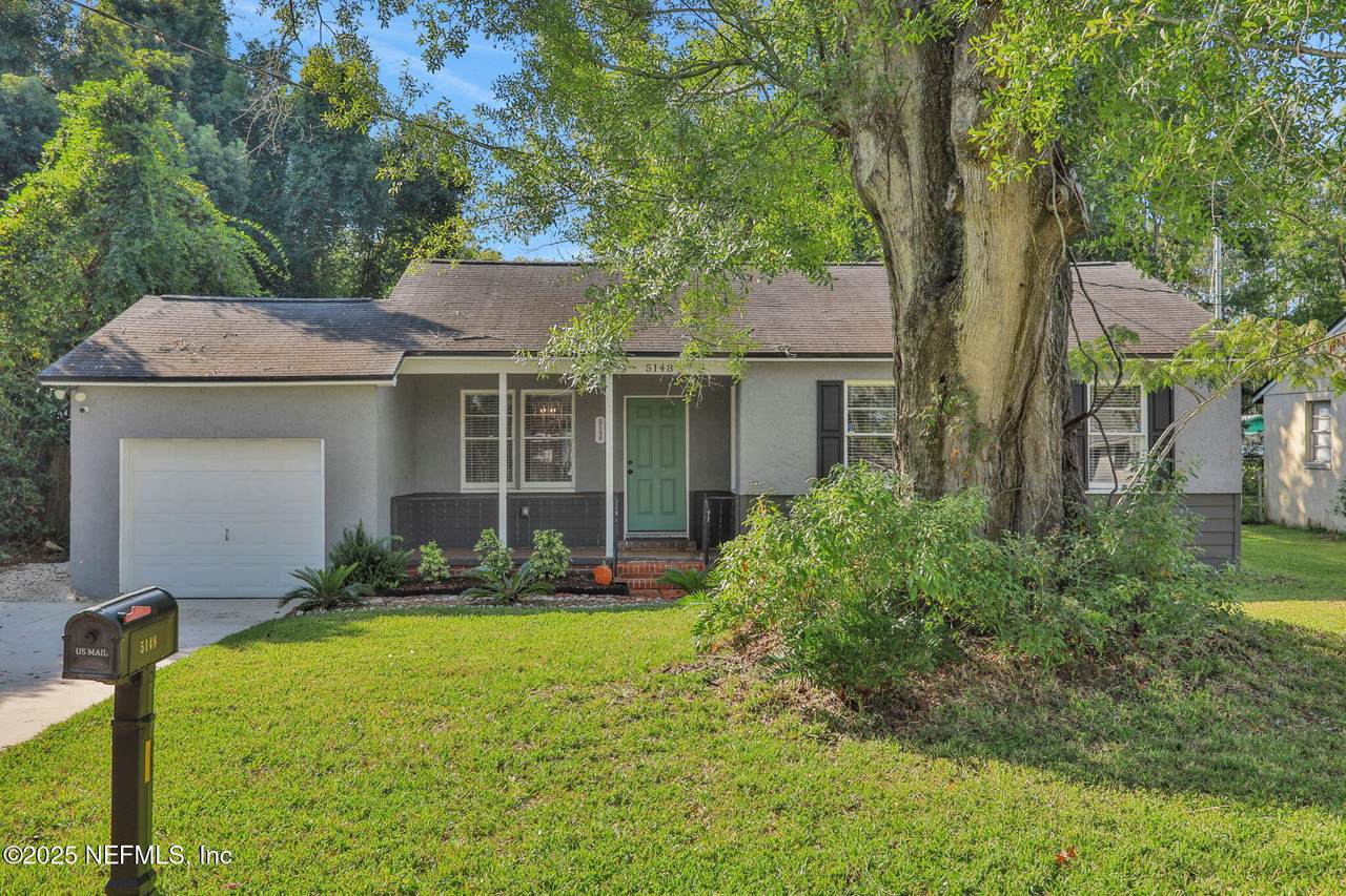 5148 Attleboro Street - Photo 1