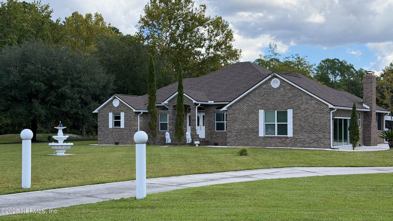 3030 Ogilvie Road - Photo 1