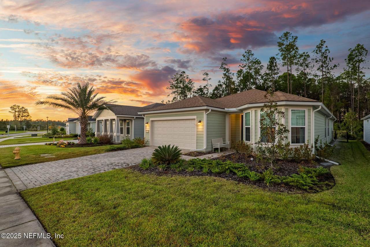 408 Del Webb Parkway - Photo 1