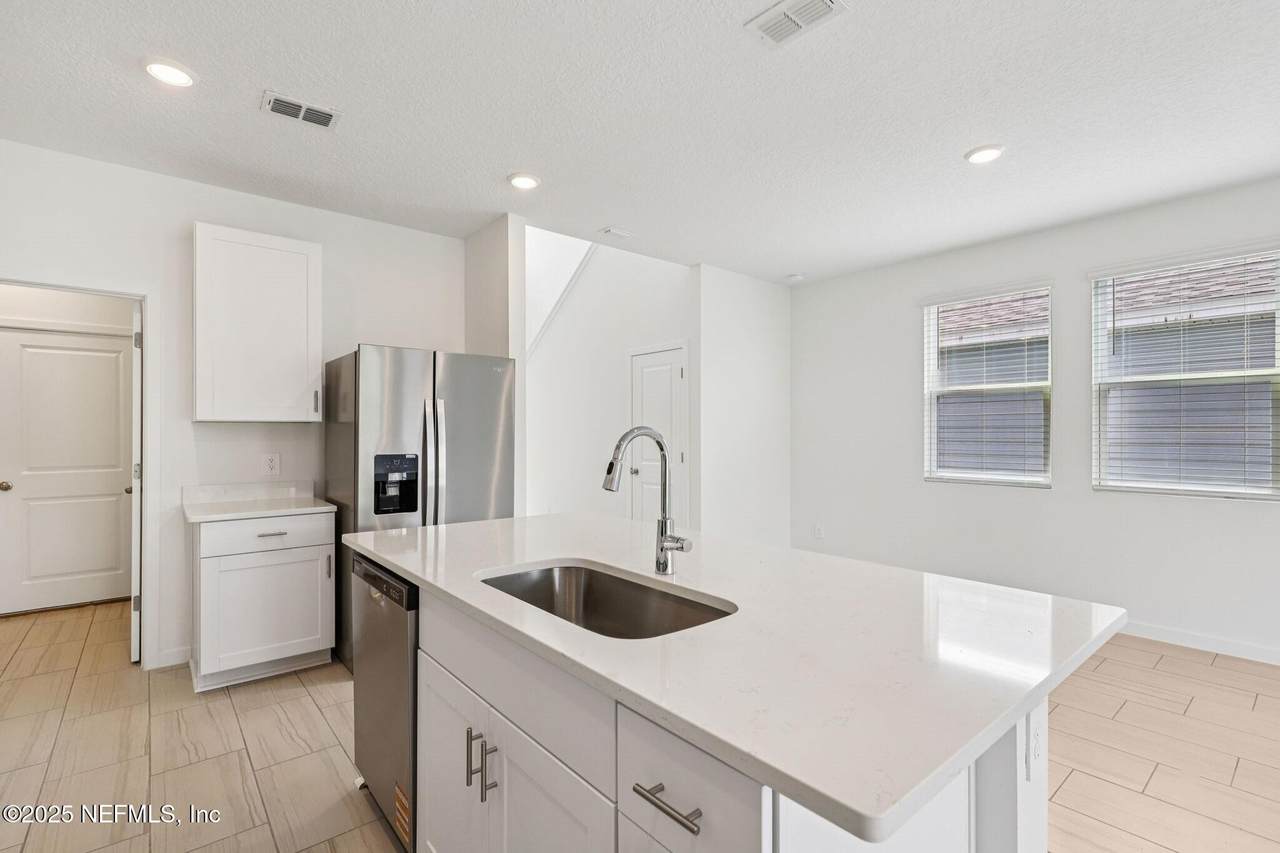 7782 Cahill Lane - Photo 1