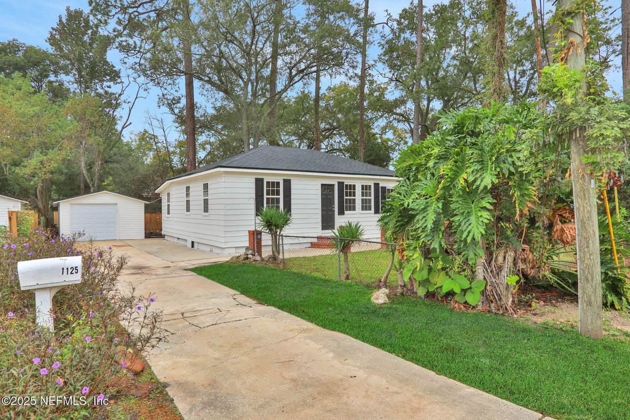 1125 Hamilton Street - Photo 1